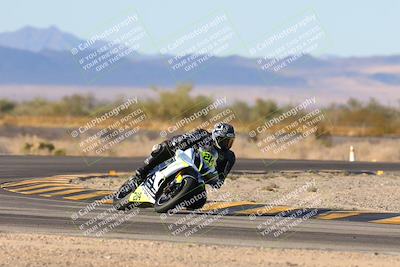 media/Nov-16-2024-CVMA (Sat) [[0e4bb1f32f]]/Race 9-Amateur Supersport Middleweight/